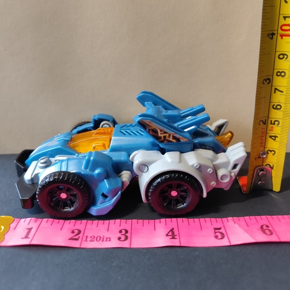 4/$50⭐️VTech Switch N Go Dinos Turmoil the Triceratops Transforming Racecar - Picture 6 of 9